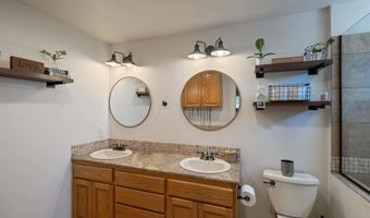 1610 NW Springhill Dr, Albany, OR 97321