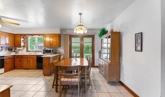 236 Charlestown Pl, Austintown, OH 44515