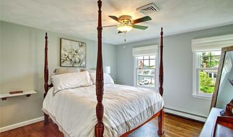 96 Windsong Rd, Cumberland, RI 02864