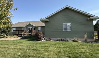 2201 Stone Gate Ct, Aberdeen, SD 57401