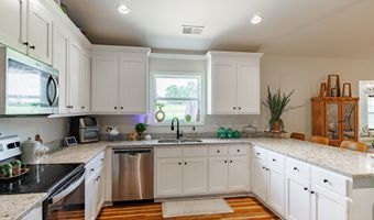 261 Adams Duncan, Hull, GA 30646