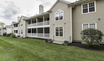 2962 Hunley Dr, Ann Arbor, MI 48105