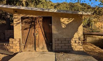 5213 Shannon Valley Rd, Acton, CA 93510