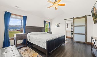 136 Goslin Loop, Cascade, ID 83611