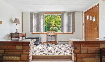 39576 N PETITE Pass, Antioch, IL 60002