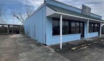 7606-08 W JUDGE PEREZ Dr, Arabi, LA 70032