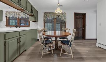 381 Woonsocket Hill Rd, North Smithfield, RI 02896