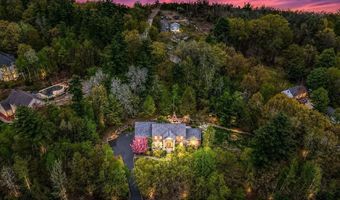 5 Millstone Ter, Bedford, NH 03110