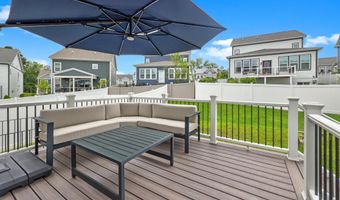 6403 HILLVIEW Ave, Alexandria, VA 22310