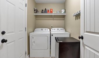 5898 PETERSON RIDGE Ln, Bartlett, TN 38135