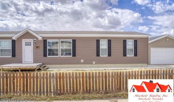 1601 Shadetree Ave, Gillette, WY 82716