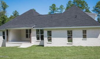 327 Shadows Lawn Dr, Athens, TN 37303
