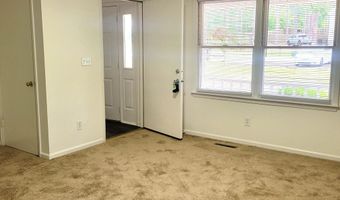 607 Longleaf Rd B, Aberdeen, NC 28315
