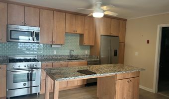 2660 GREENBRIAR Ln #B, Annapolis, MD 21401