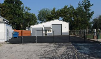 46 E Elm St, Alton, IL 62002