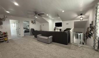 280 W Main St, Cowley, WY 82420