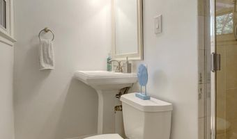 5919 KELLEY Ct, Alexandria, VA 22312