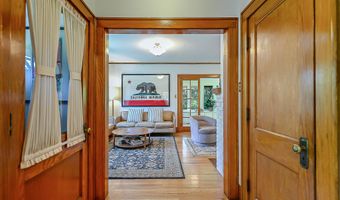 1121 Pauline Blvd, Ann Arbor, MI 48103