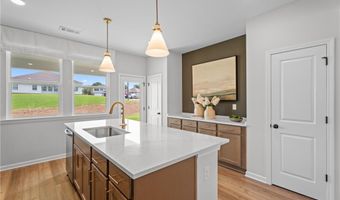 105 CHIPPER Ct, Auburn, AL 36832