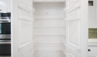 2558 Apple Ridge Ln, Amberley, OH 45236