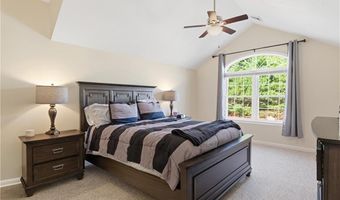 40 Old Louisquisset Pike 801, North Smithfield, RI 02896