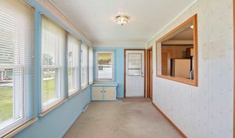 7589 Colony Dr, Algonac, MI 48001