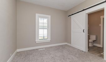 1707 W 8th St, Anderson, IN 46016