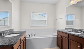 42367 PIPER Crk, Ashburn, VA 20148