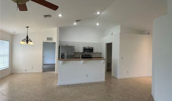 122 NW 15th Ter, Cape Coral, FL 33993