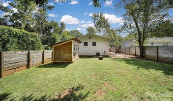 3335 Dunaire Dr, Charlotte, NC 28205