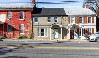40 N MAIN St, Boonsboro, MD 21713