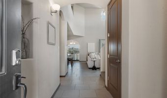 8700 Desert Finch Ln, Albuquerque, NM 87122
