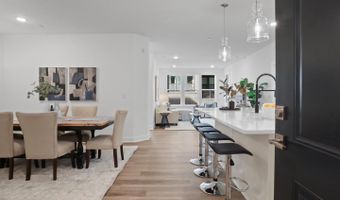 21731 DOVEKIE Ter #205, Ashburn, VA 20147