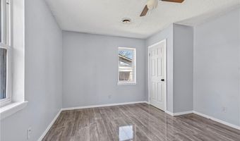 904 22nd St, Barling, AR 72923
