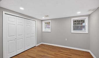 8012 FRYE Rd, Alexandria, VA 22309