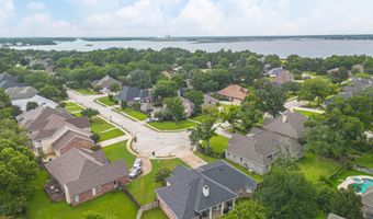 418 Carmargue Ln, Biloxi, MS 39531