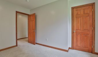 14 Ames Rd, Brookline, NH 03033
