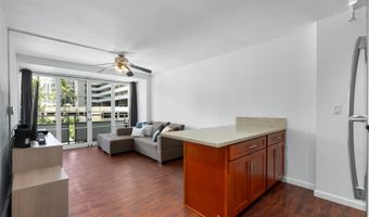 445 Kaiolu St 407, Honolulu, HI 96815