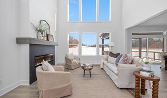 9520 Alaska Ave SE, Alto, MI 49302