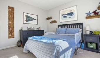 16 N Beech Tree Rd, Brookfield, CT 06804