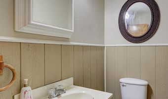 2205 Lincoln Ave, Baxter Springs, KS 66713