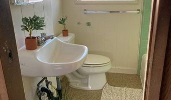 54 Hialoa St, Honolulu, HI 96817