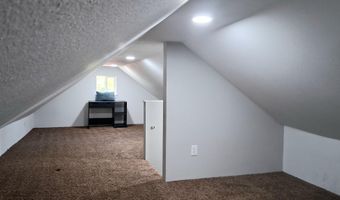 129 W Cline St, Aurora, MO 65605