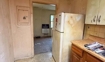 2136 ATCO Ave, Atco, NJ 08004