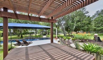 1810 Burr Oak, Adkins, TX 78101