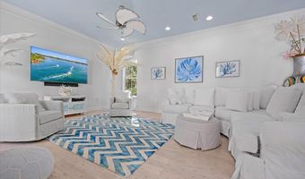 80 BEACH COTTAGE Ln 201, Atlantic Beach, FL 32233