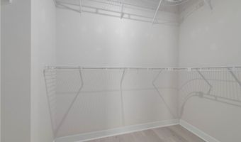 373 Pebble Creek Ct, Amherst, OH 44001