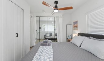 102 W KING St, Orlando, FL 32804