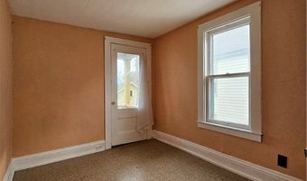 830 Watson Pl, Utica, NY 13502