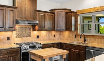 2452 Creekwood Dr, Bozeman, MT 59715
